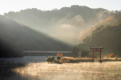 🏞️ 거북이산 호수(카메야마코) 이미지 2